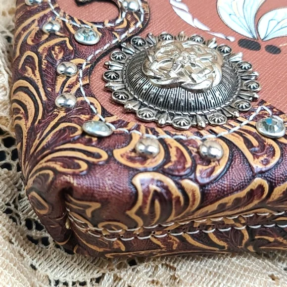 NWOT Dragonfly Faux Leather Purse Wallet Rhinestones Western Tooling Crossbody - Picture 11 of 16